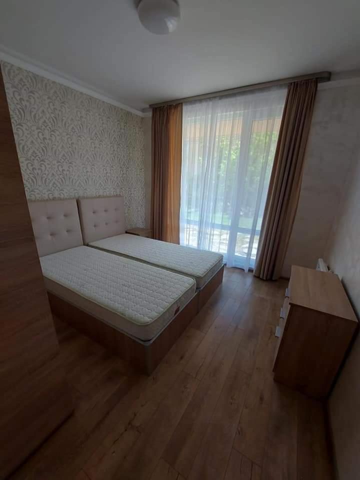South Coast Apartments Шумен Екстер'єр фото