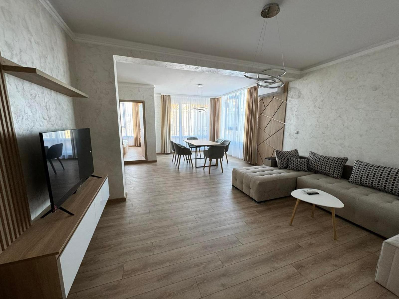 South Coast Apartments Шумен Екстер'єр фото