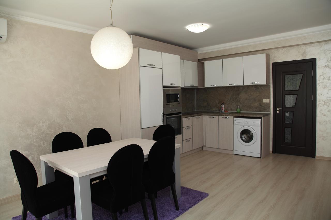 South Coast Apartments Шумен Екстер'єр фото