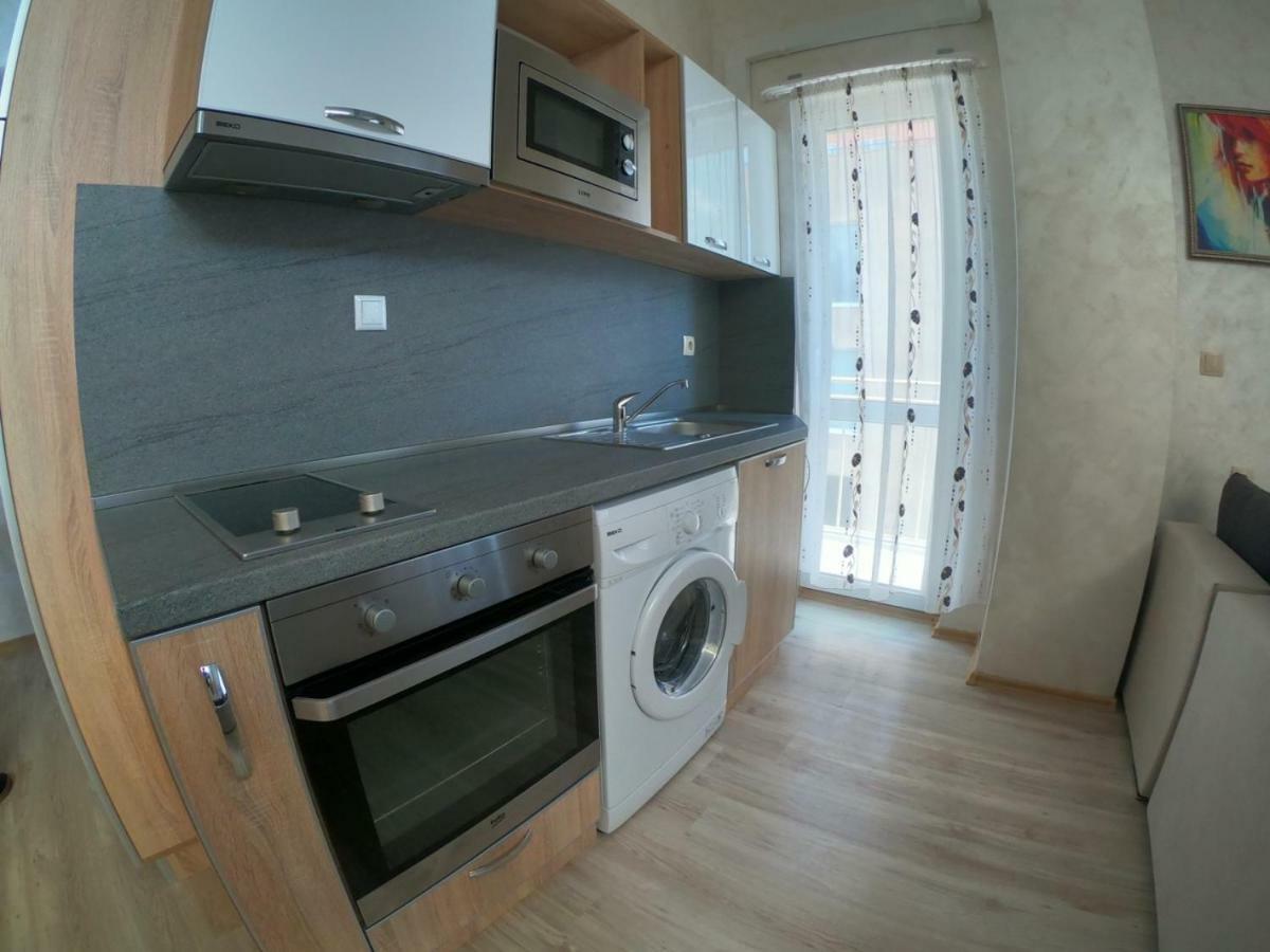 South Coast Apartments Шумен Екстер'єр фото