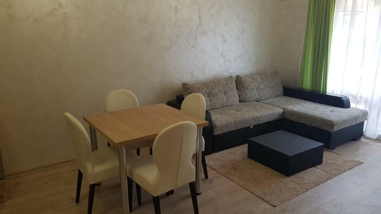 South Coast Apartments Шумен Екстер'єр фото