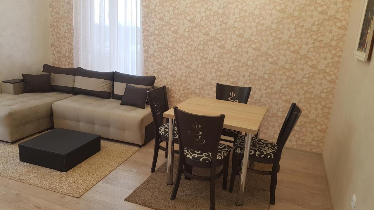 South Coast Apartments Шумен Екстер'єр фото